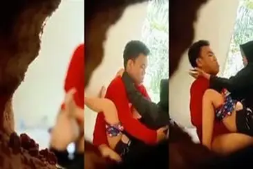 Dokumentasi Ukhti Hijab Cantik Bersantai Kasur