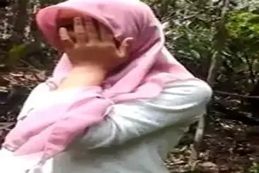 Ukhti Hijab Pink Cantik Pasrah Goyang Kasur